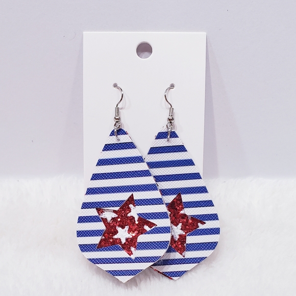 Earrings - Picture 2 of 4